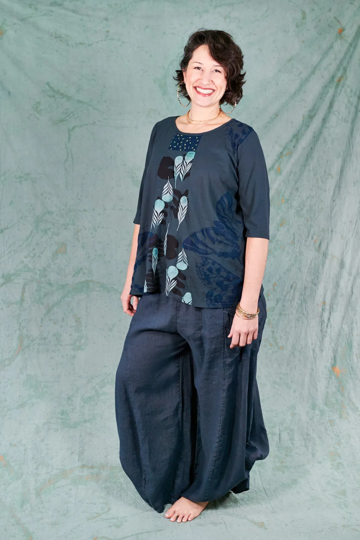 1207 Sunny Day Top-Cosmic Navy-P
