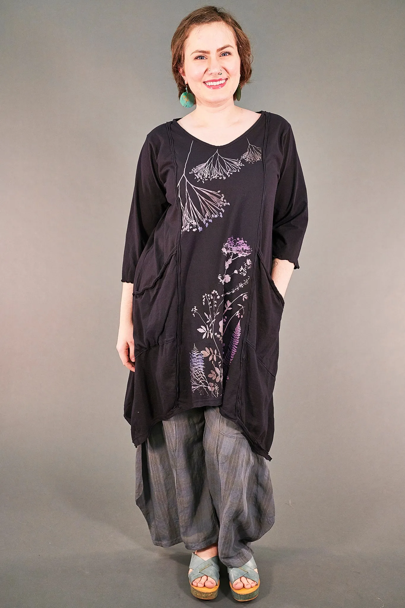 2298 Vector Black Grape-P
