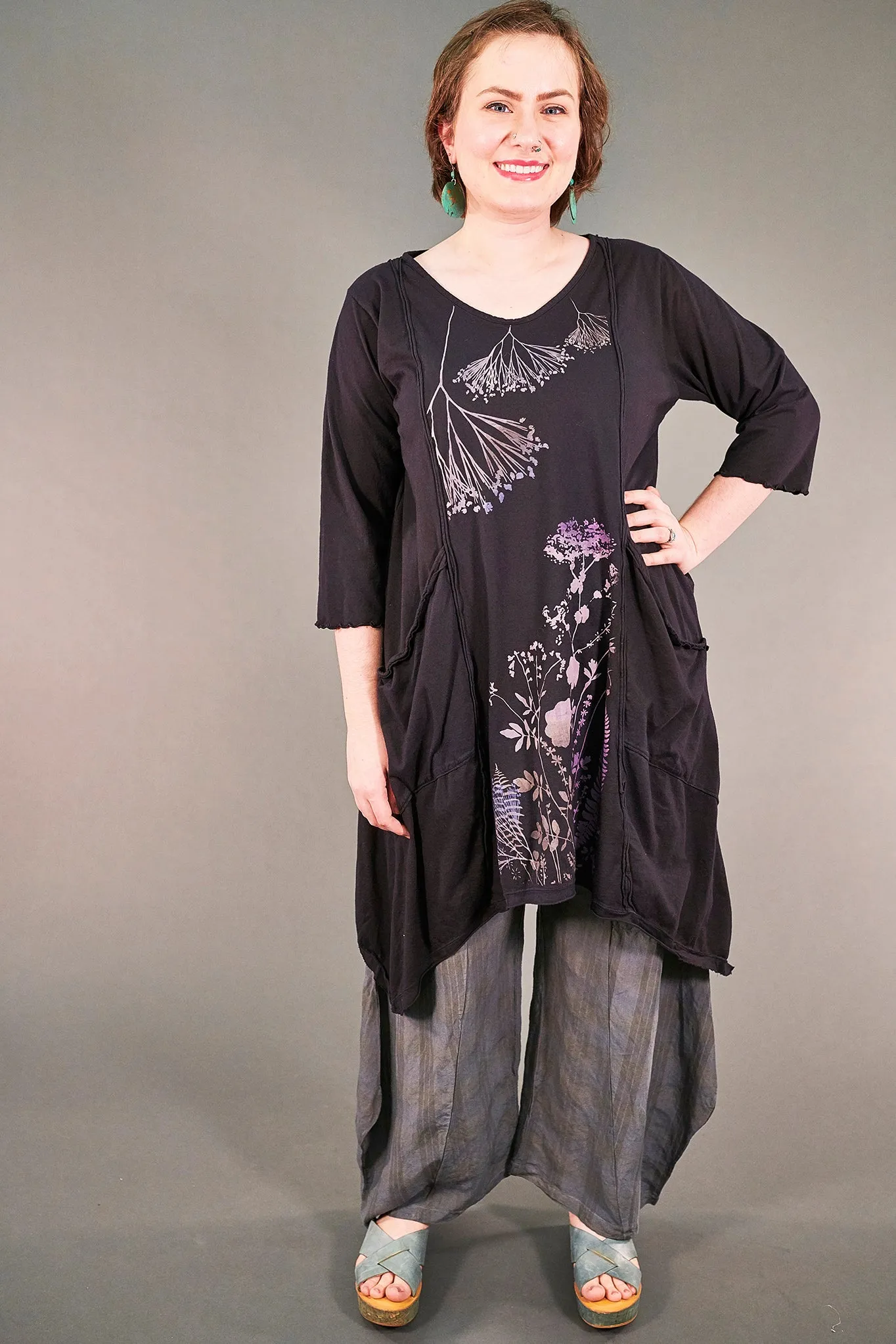2298 Vector Black Grape-P