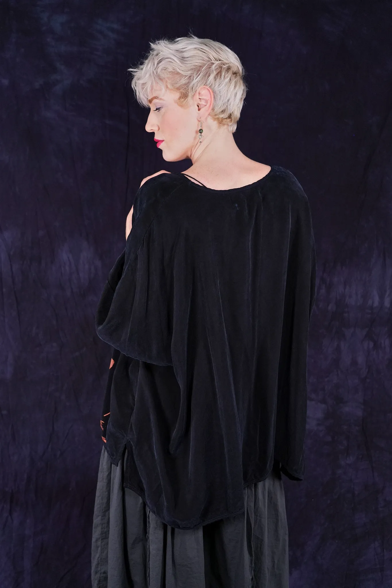 2350 Eventide Top Noir-P