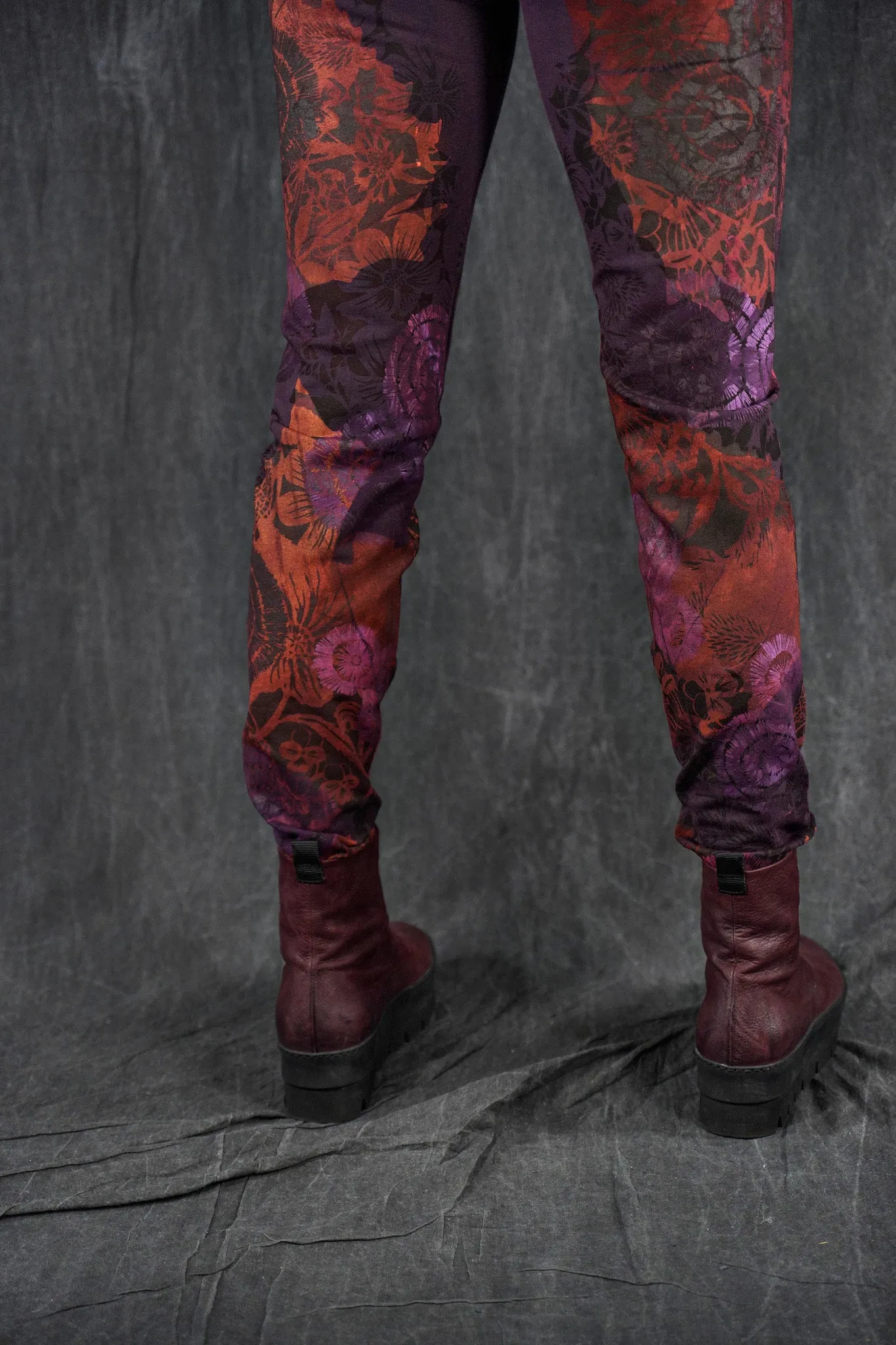 3136 Handprinted Heavyweight Legging Dulse-P