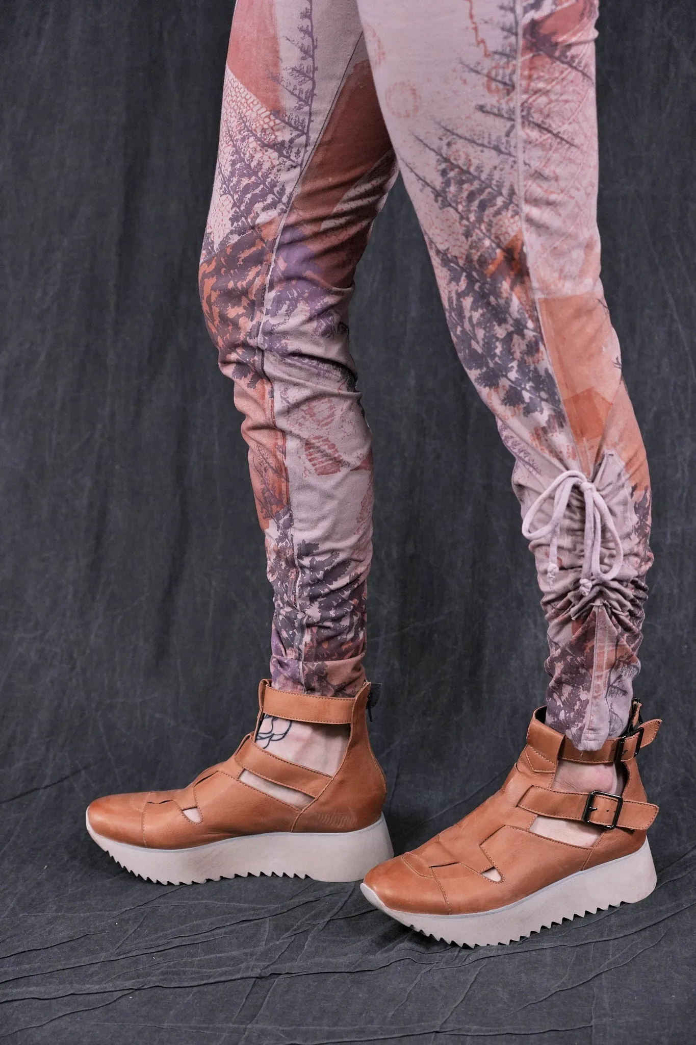 3319 Drawcord Legging Oriel-P