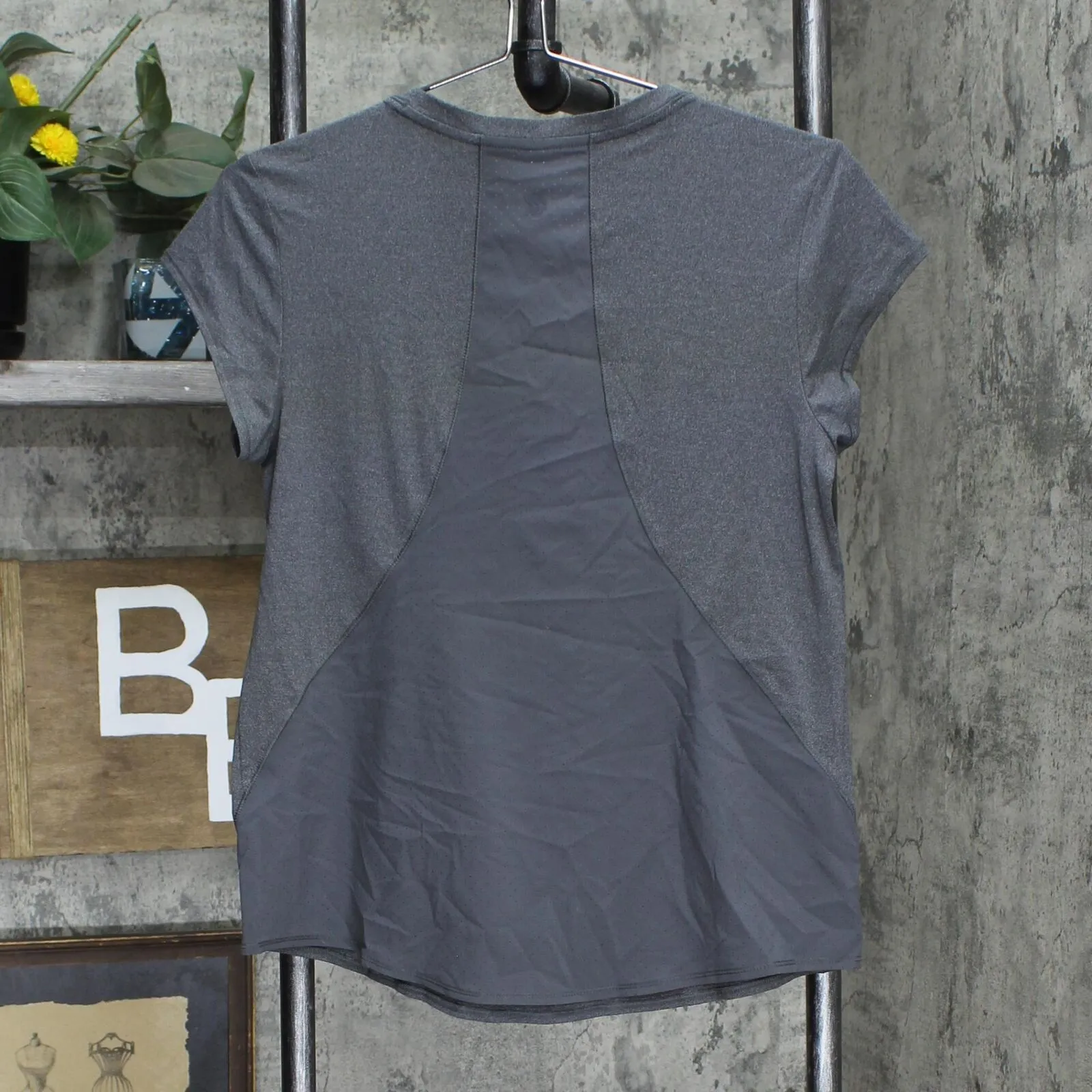 All In Motion Women's Sprint Free Run Short Sleeve T-Shirt