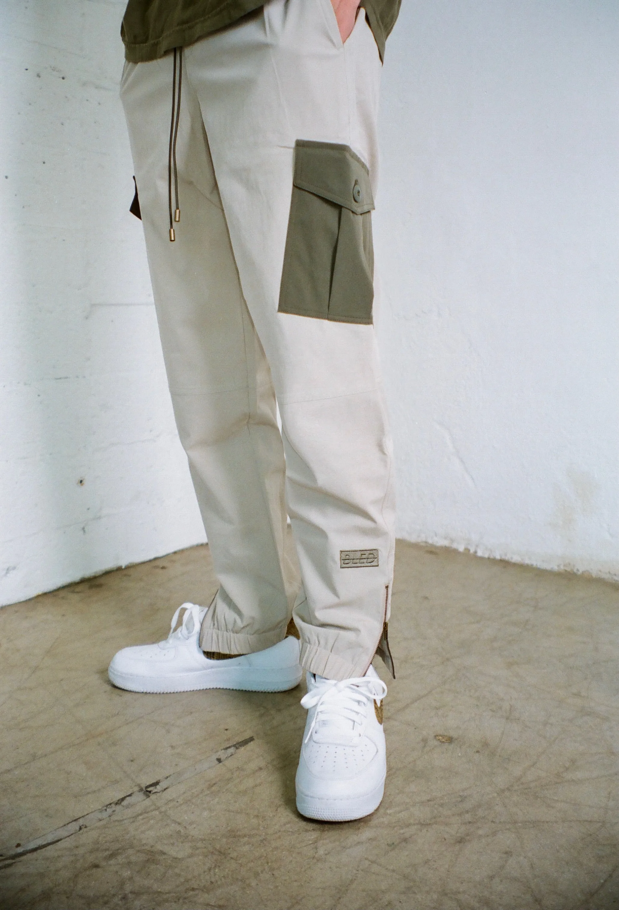 Angled Cargo Pant - Matte Tan