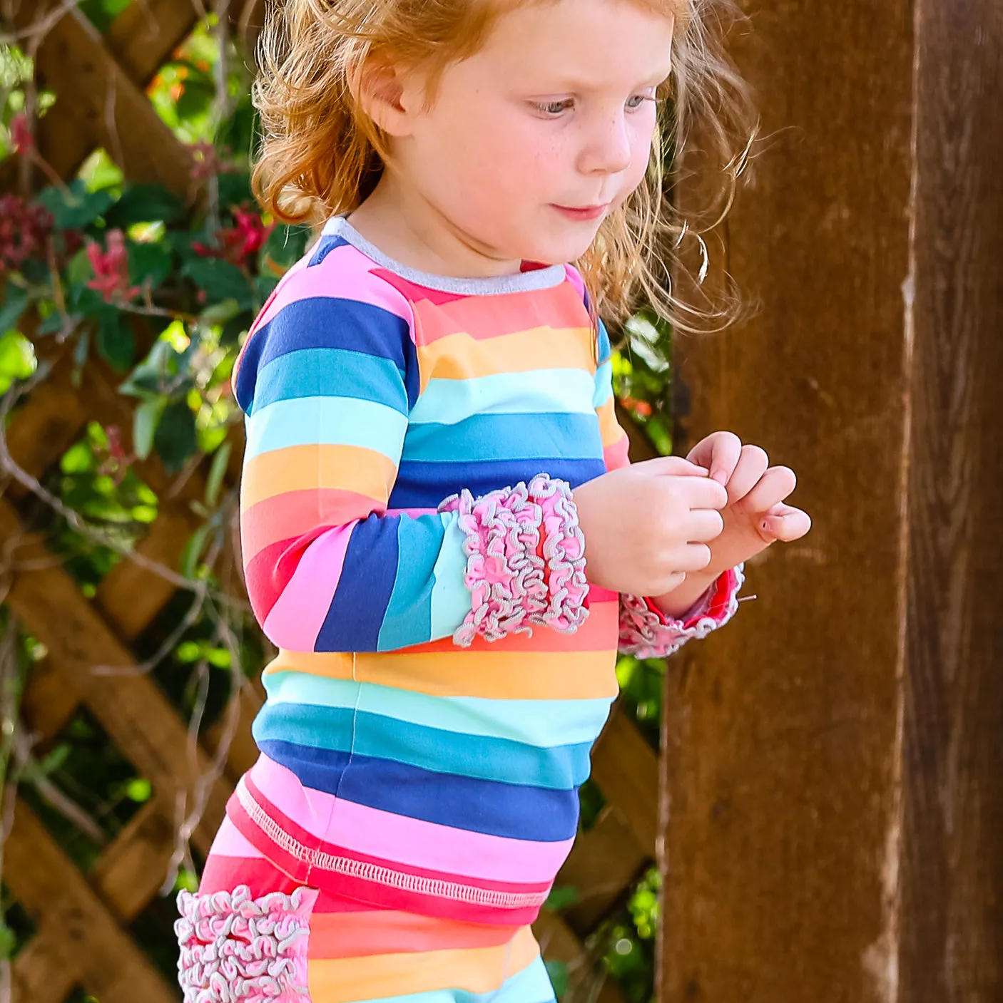 AnnLoren Baby Big Girls Boutique Long Sleeve Rainbow Ruffle Layering T-shirt