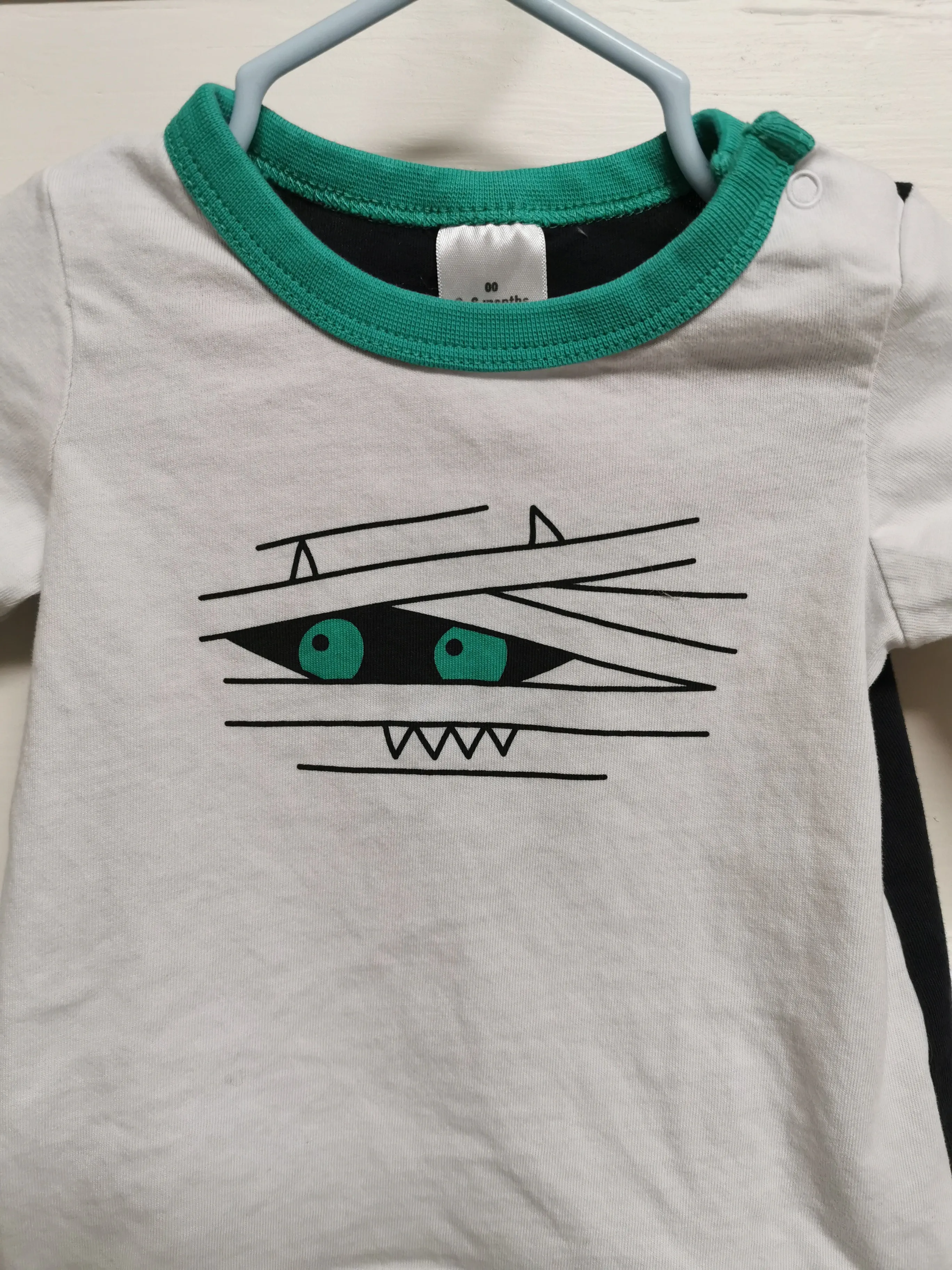 BABY BOY SIZE 3/6 MONTHS - Adorable Graphic Long sleeve T-shirt EUC B31