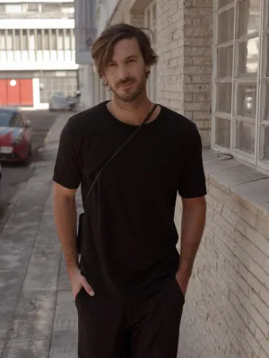 BASIC KNIT T-SHIRT - BLACK