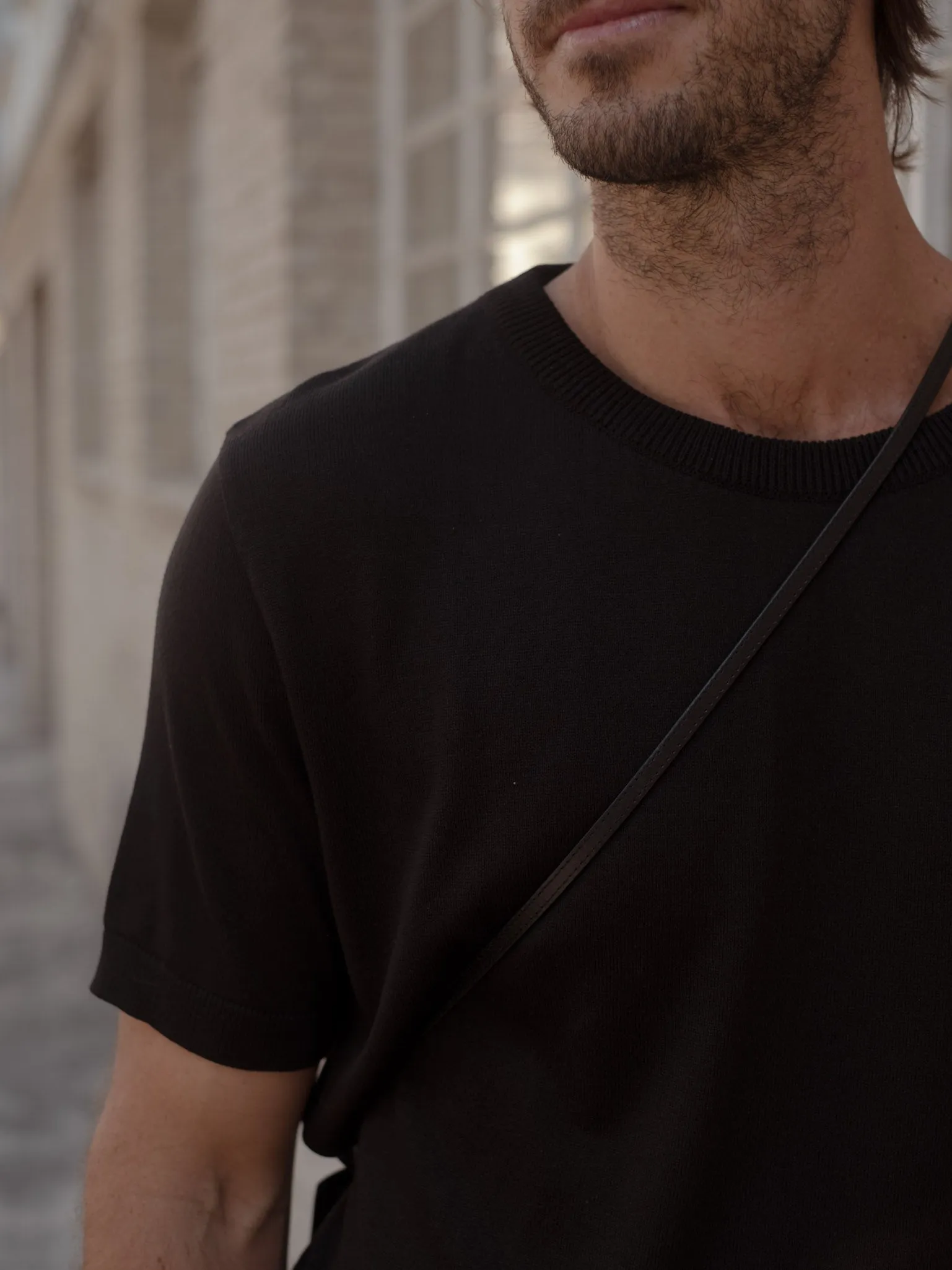 BASIC KNIT T-SHIRT - BLACK