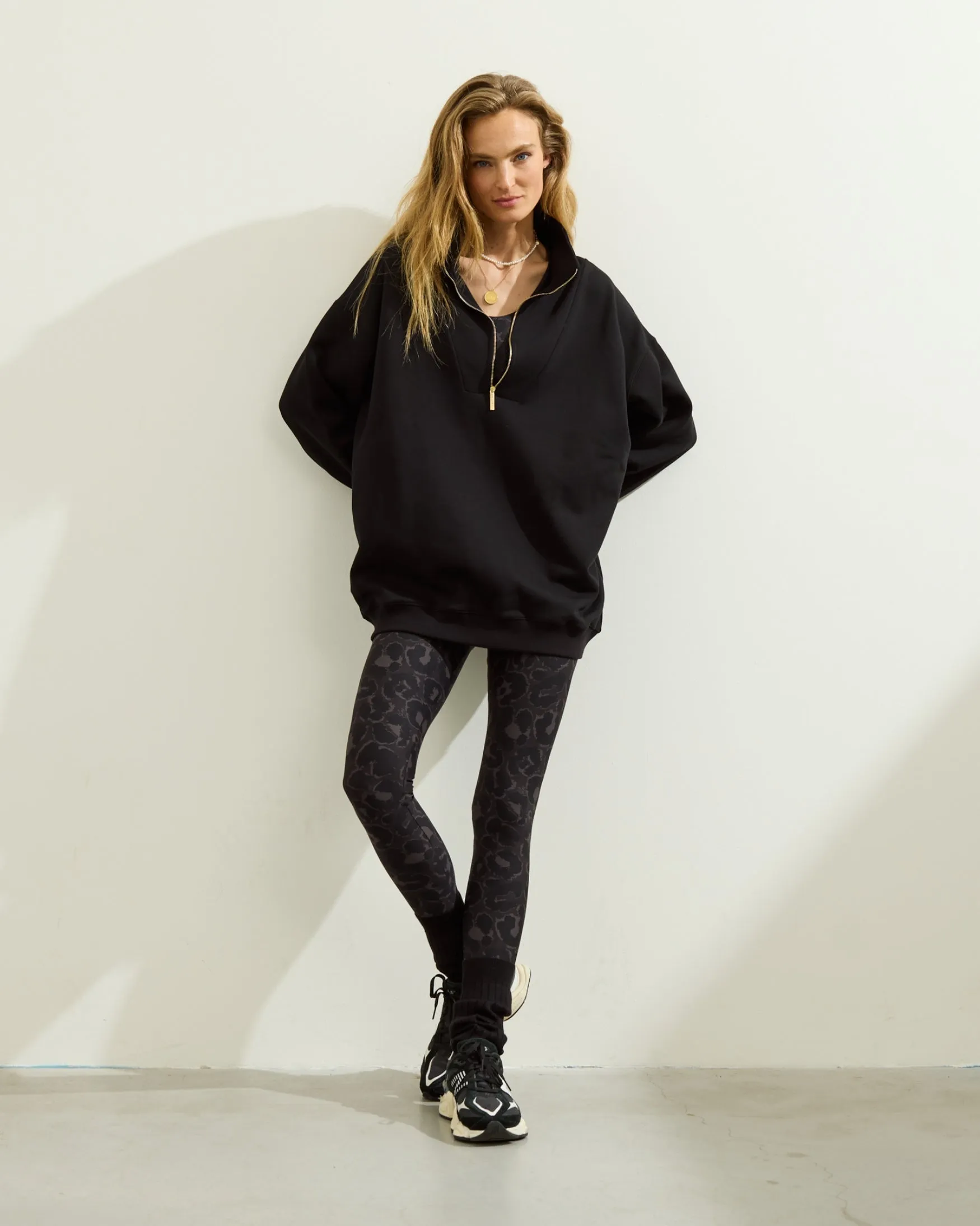 Binti Sweater | Black