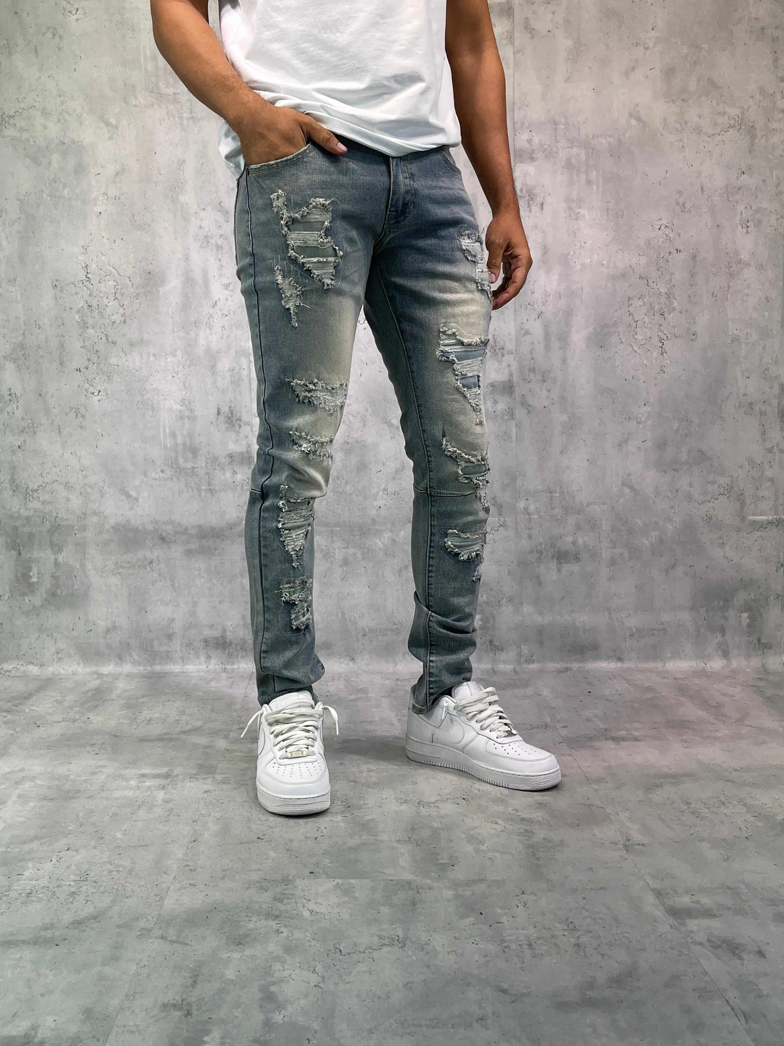 BT-BTP23095-Rip & Repair Slim Tapered Fit Denim Pants