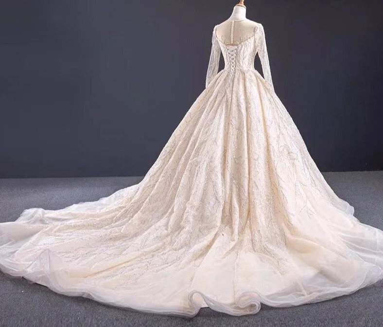 Champagne Sequin Beading O-Neck Wedding Dresses