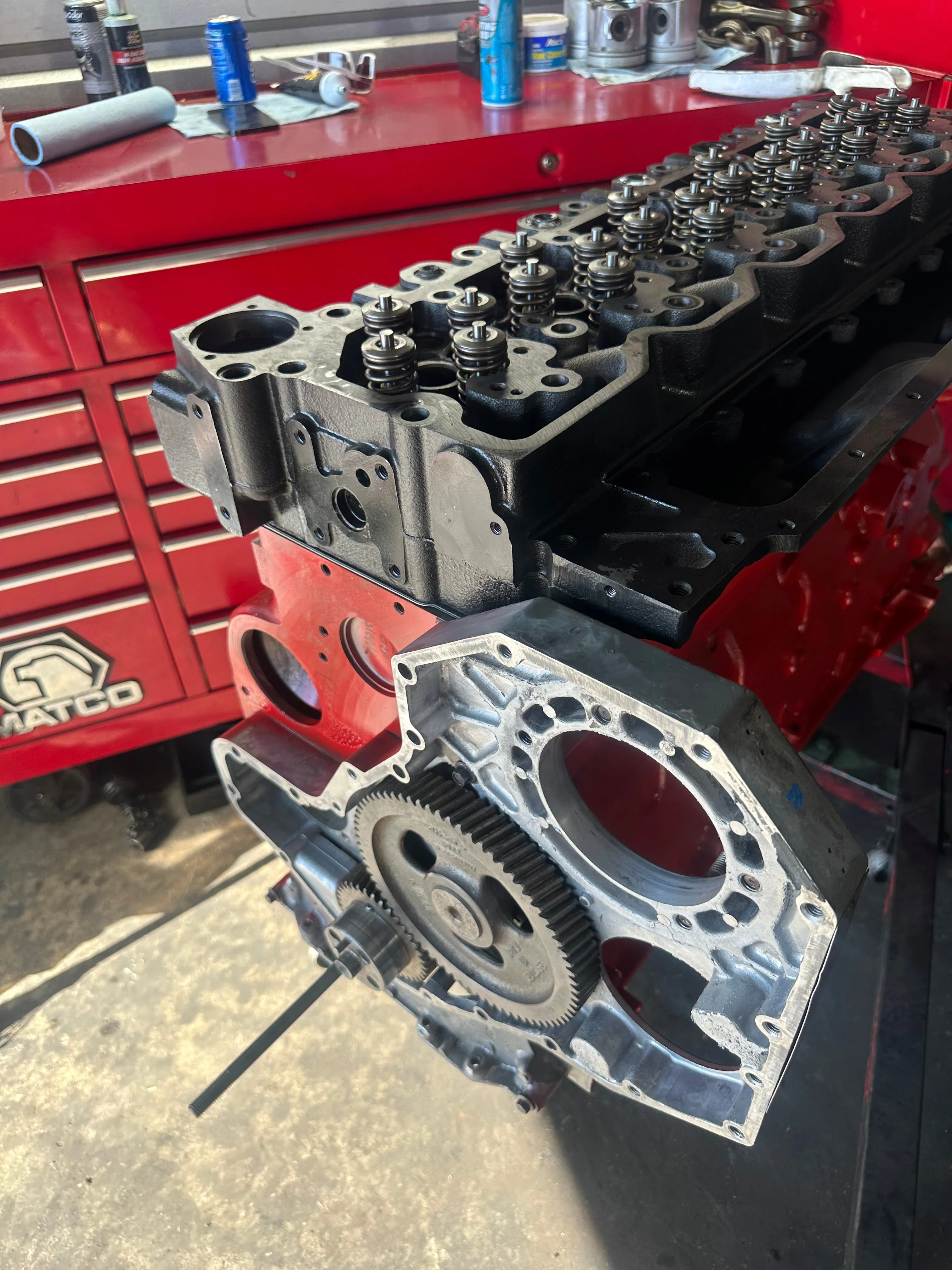 Complete drop in 12 valve Cummins engine