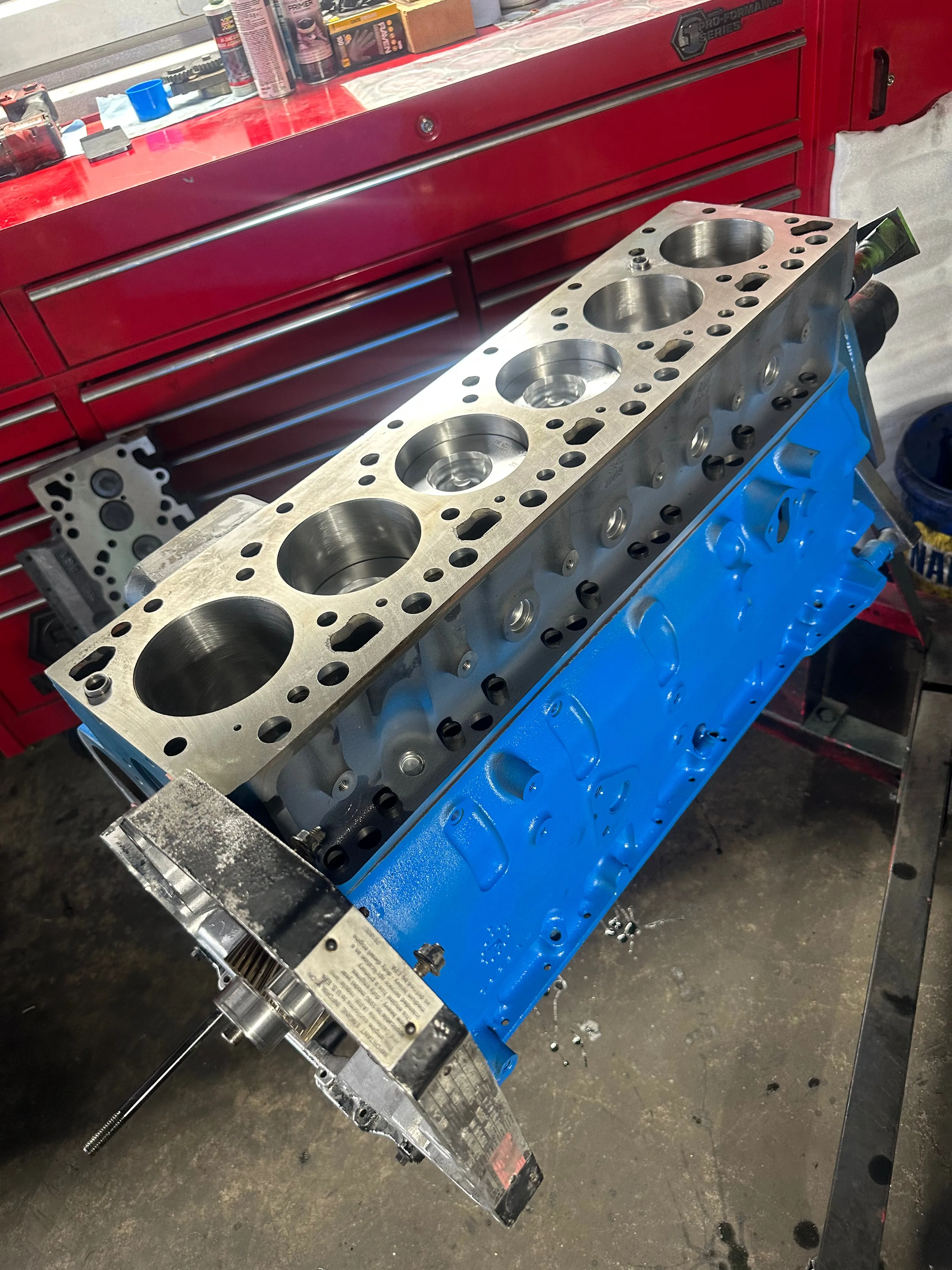 Complete drop in 12 valve Cummins engine