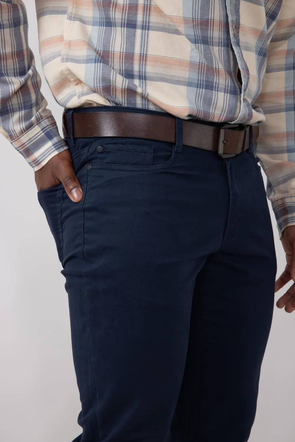 Copper & Oak Leaders Pants for Men in Dark Sapphire | K4F817-457-DKSAPPHIRE