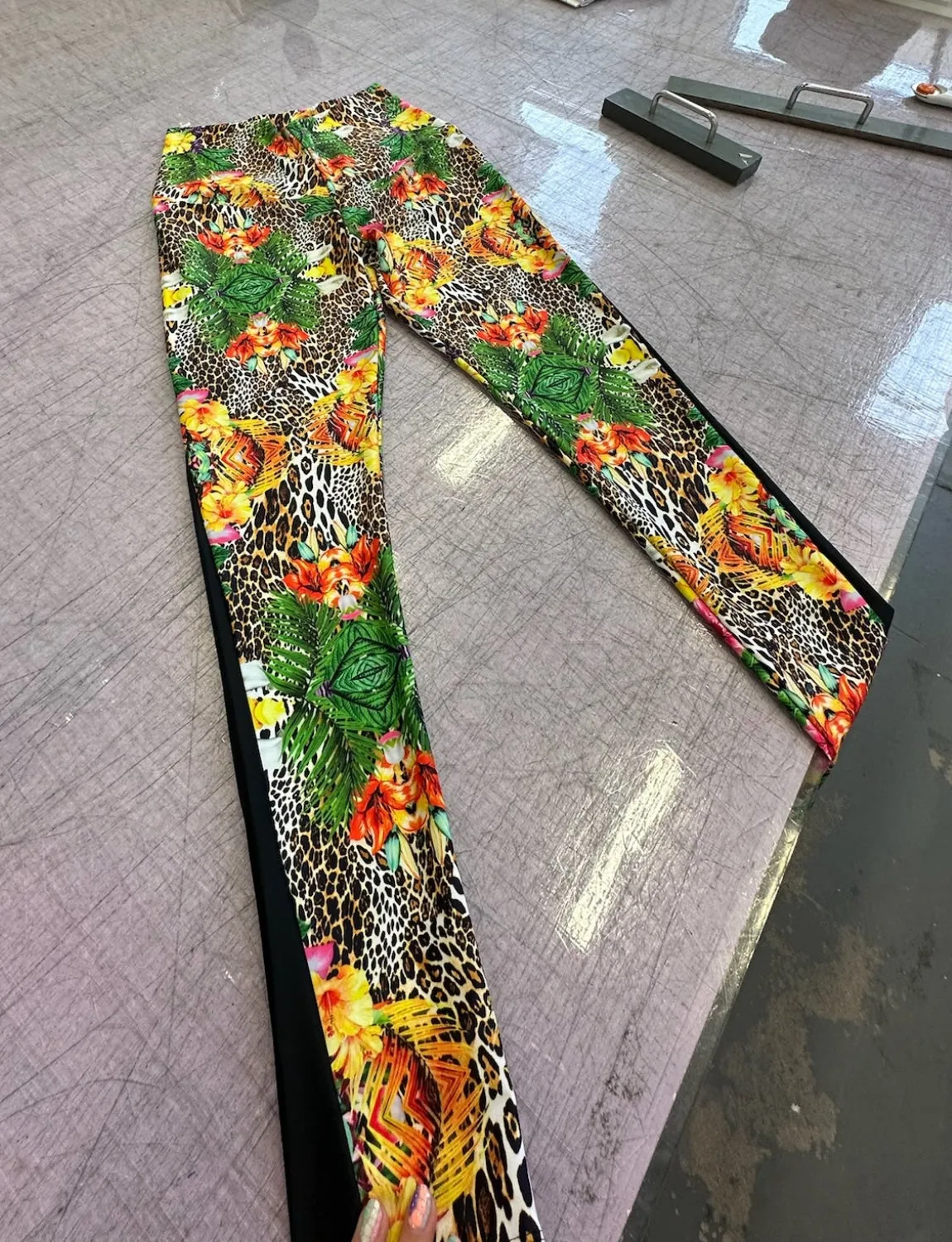 Customise Your Ladies Leggings