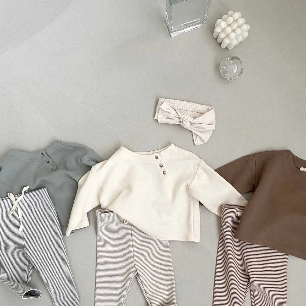 Dakota Stripe baby leggings | Beige