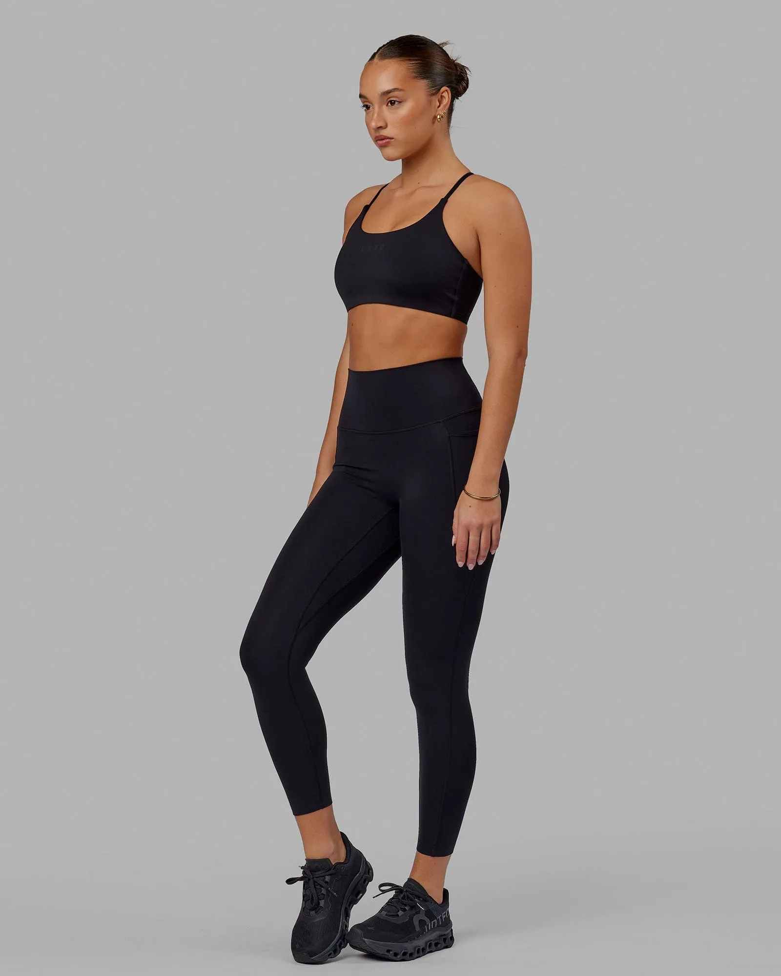 Elixir 7/8 Length Tight With Pockets - Black