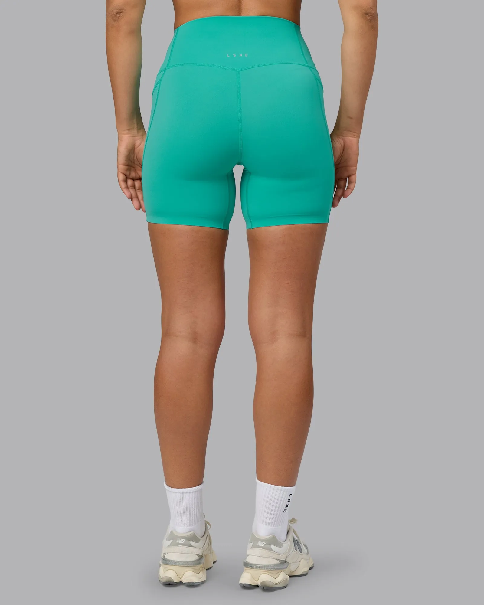 Elixir Mid Short Tights With Pockets - Atlantis