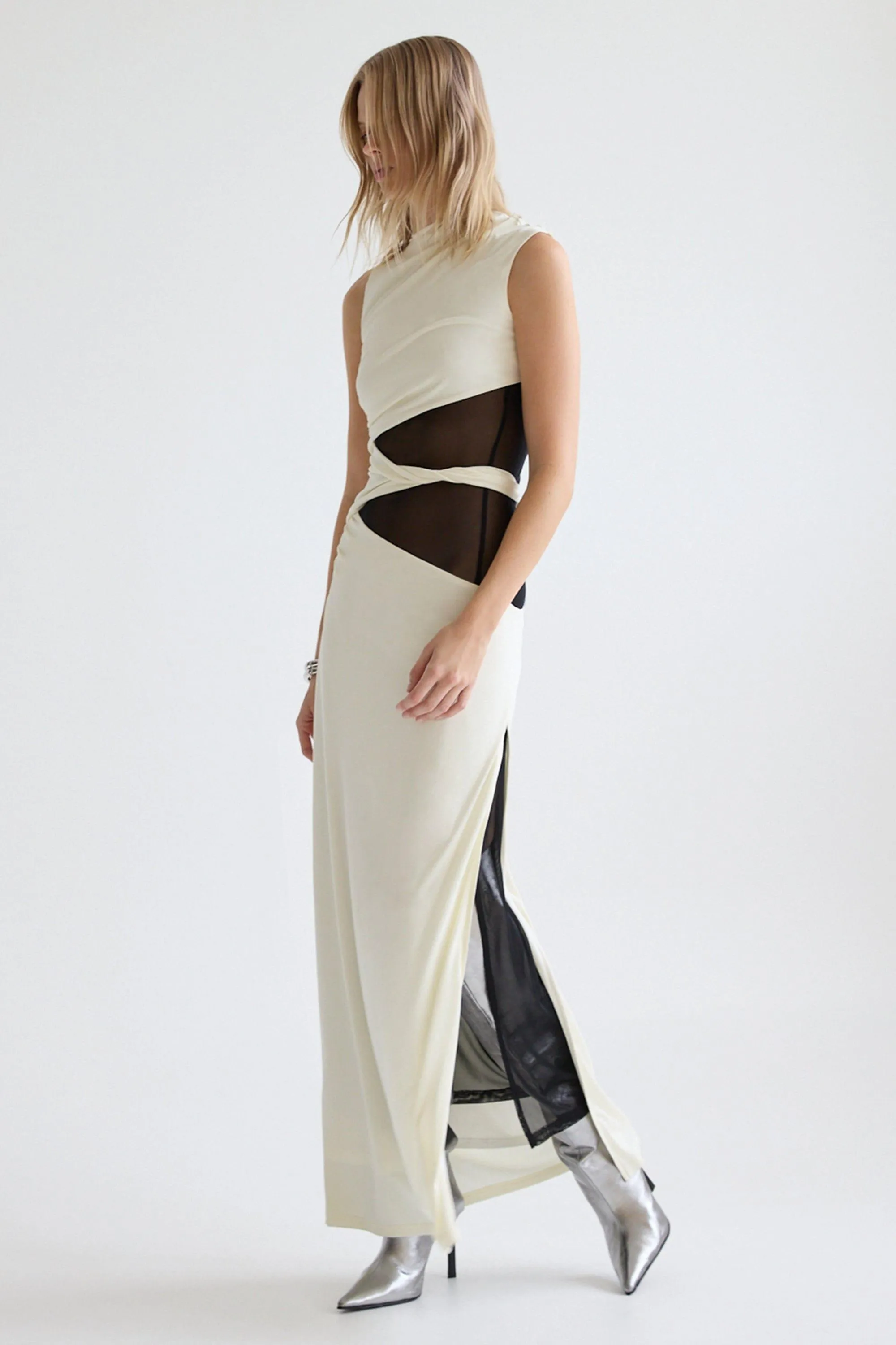 INTERWEAVE DRAPE MAXI DRESS | CREAM & BLACK