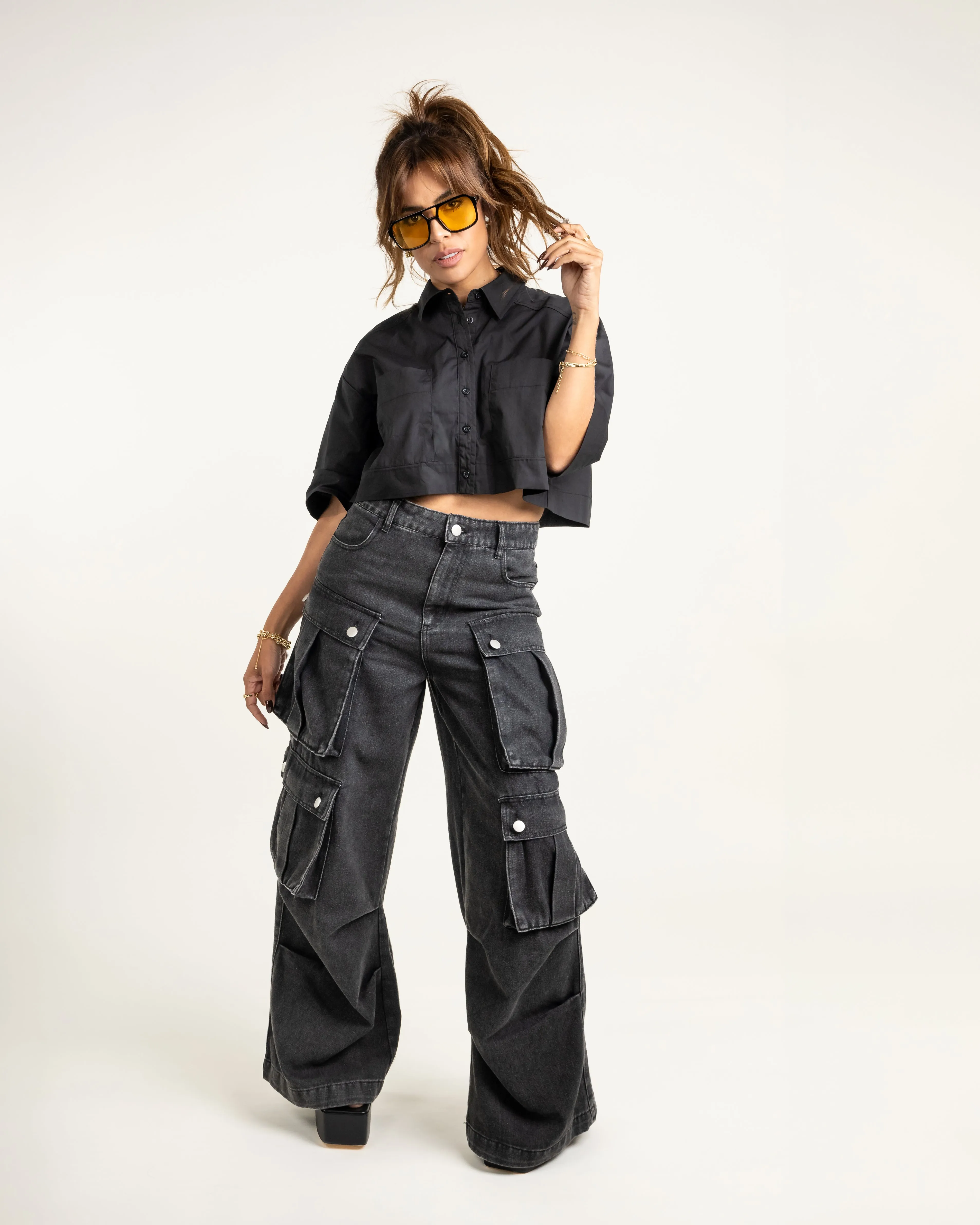Jean cargo bota ancha negro