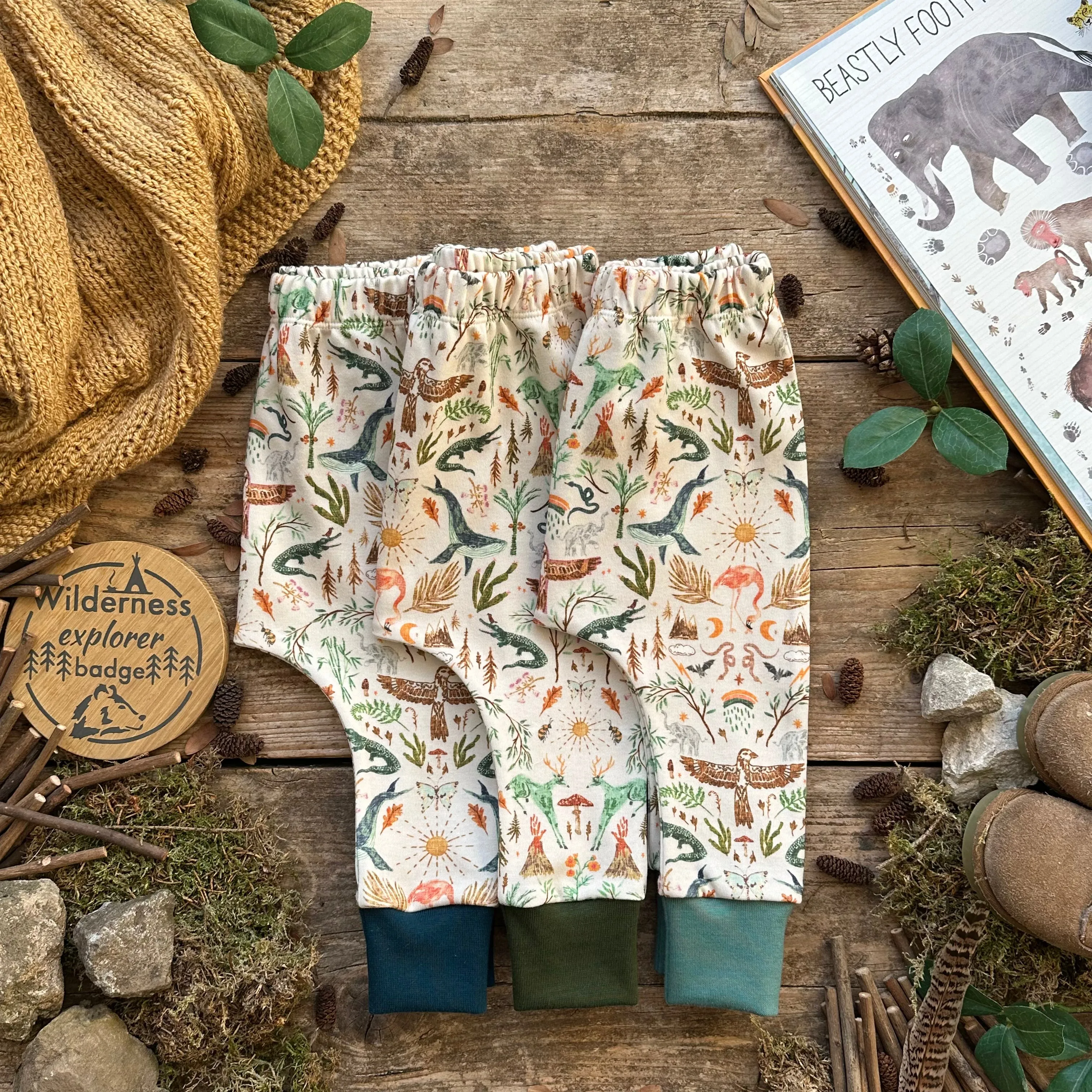 Kingdoms Slim Leggings