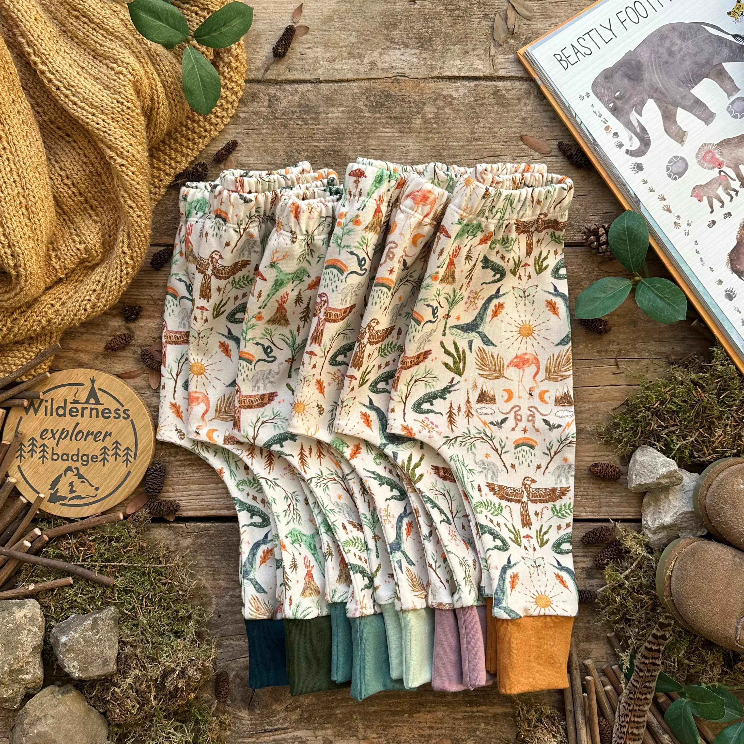 Kingdoms Slim Leggings
