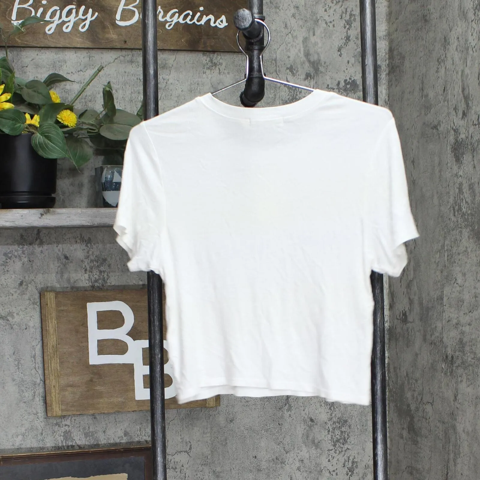 Live to be Spoiled Juniors Ribbed Stretch Short Sleeve T-Shirt Tee White XL