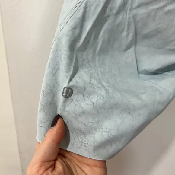 Lululemon Fast And Free High-Rise Short 10&quot; - City Grit White Blue Fog - Size 10