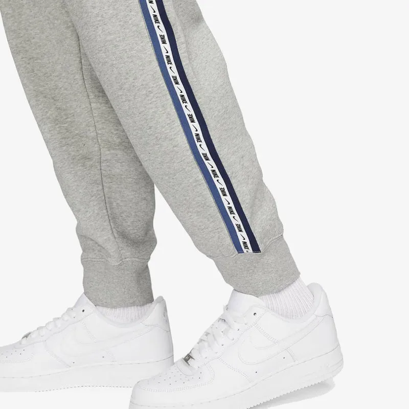 Nike Repeat Fleece Pant