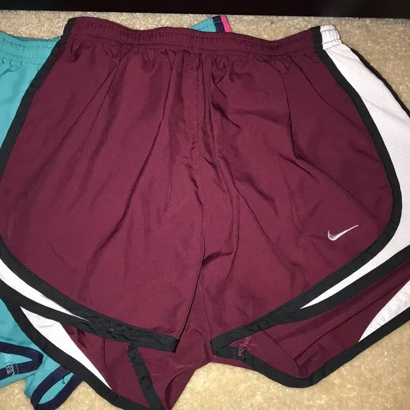 Nike Tempo Running Shorts 3-Pack!