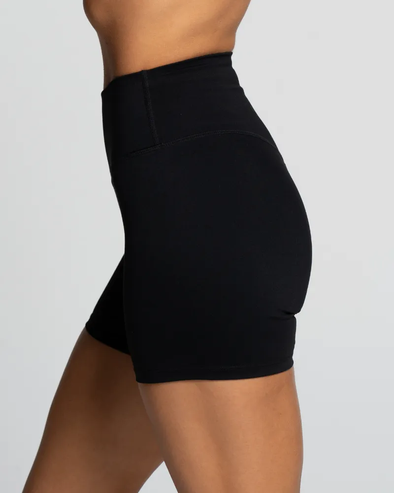 Not Your Basic Shorts - Onyx (Invisible Scrunch)