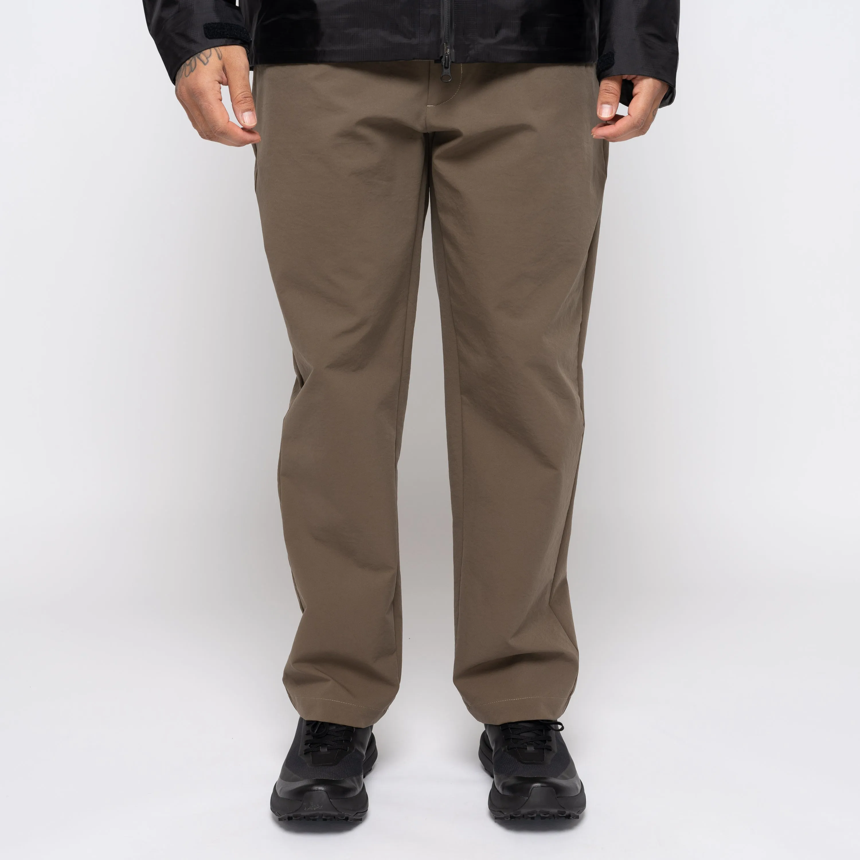 One Tuck Tapered Stretch Pants Taupe Grey GL74198