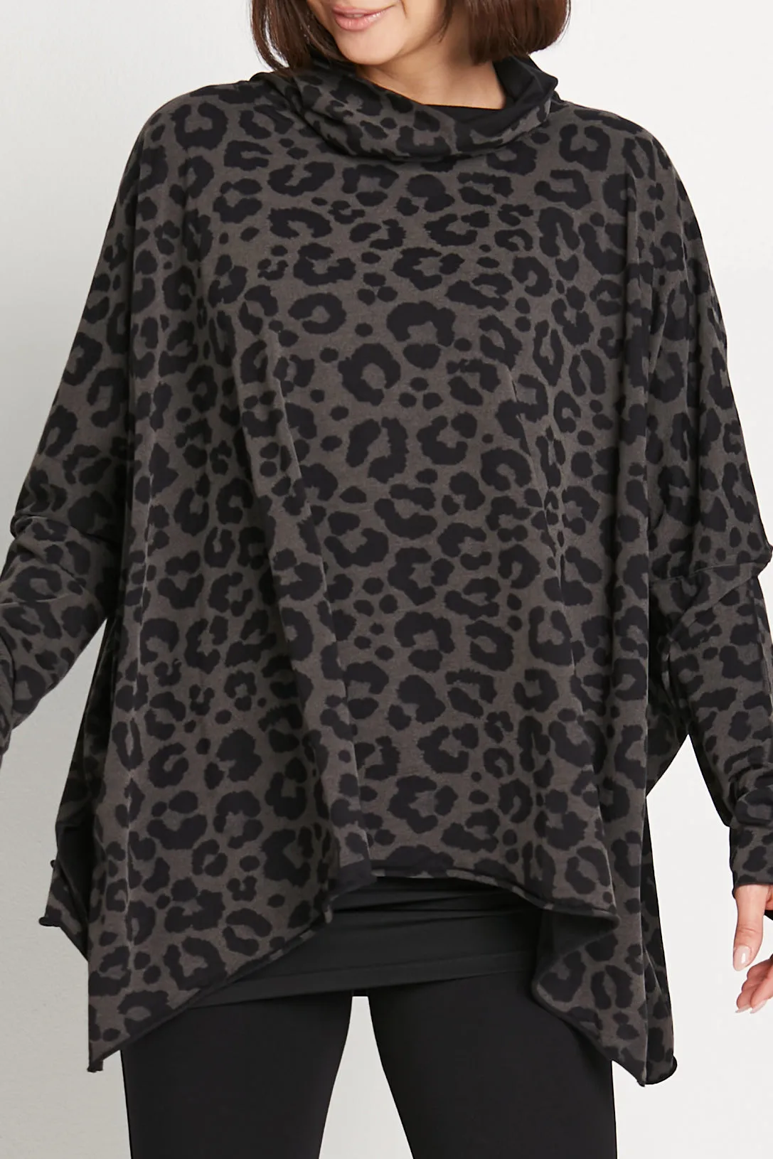 Pima Cotton Leopard Swing Turtle Tee