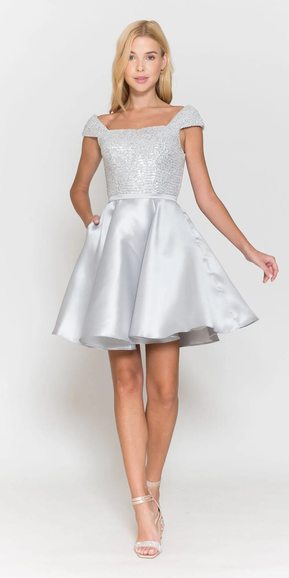 Poly USA 8732 Short A-Line Damas Dress