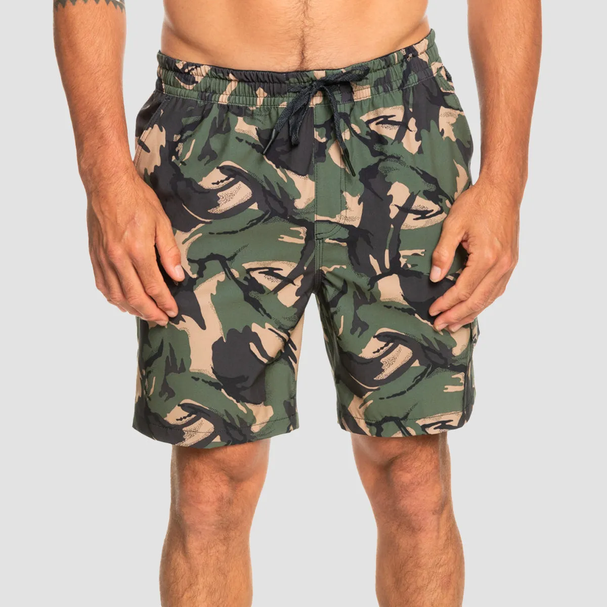 Quiksilver Taxer Cargo 18" Amphibian Boardshorts Camo