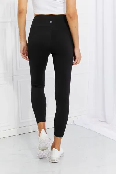 Ronnie Leggings Depot Full Size Strengthen and Lengthen Reflective Dot Active Leggings