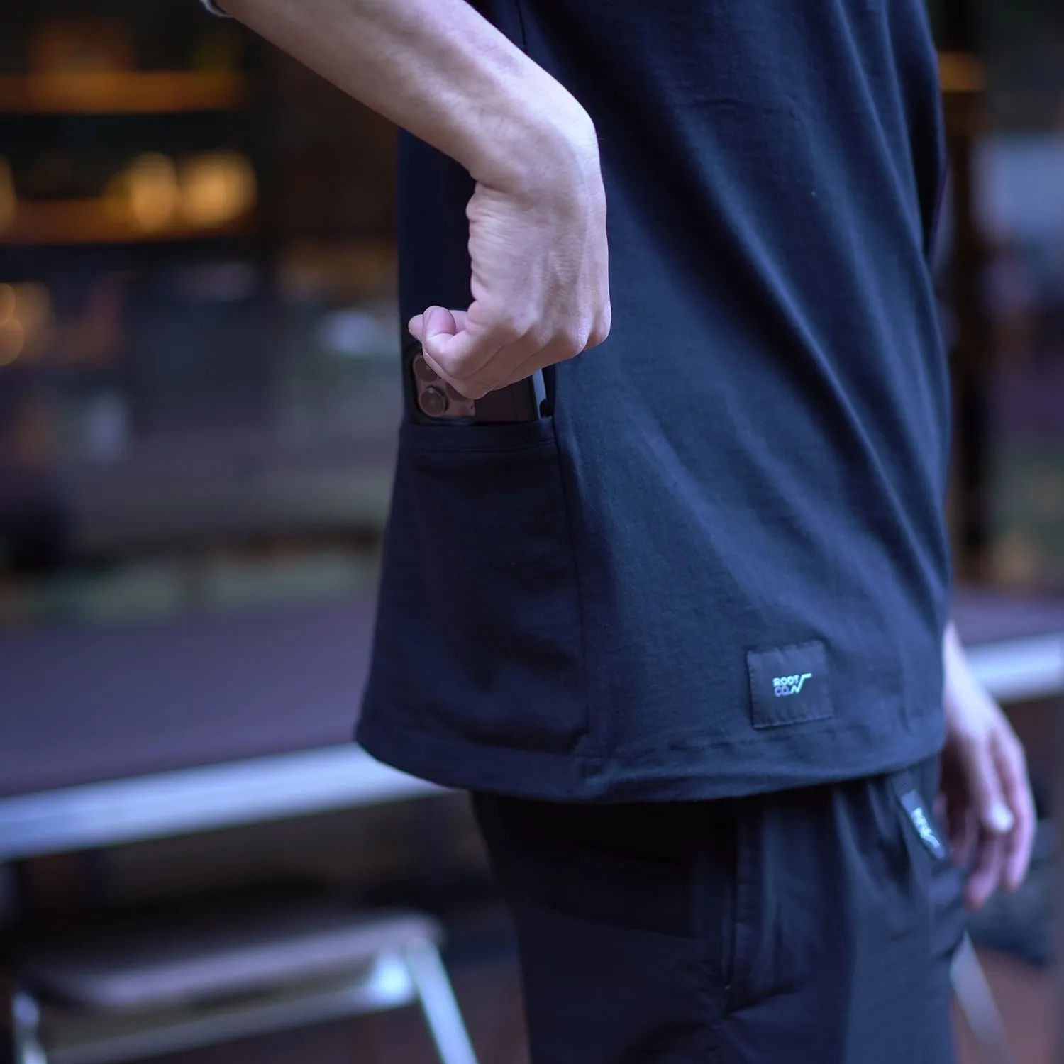 ROOT CO. | ルート　PLAY UTILITY BACK POCKET Logo T-Shirts