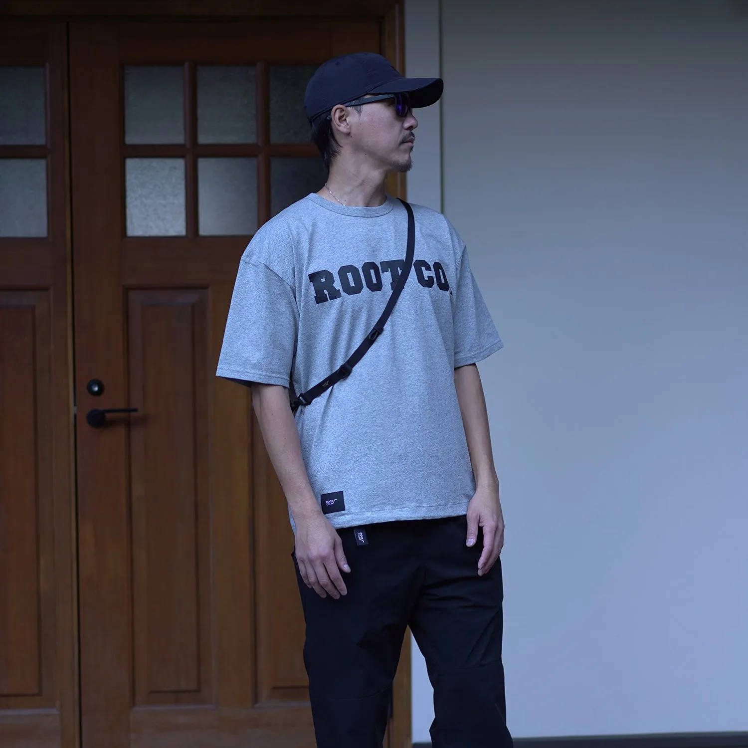 ROOT CO. | ルート　PLAY UTILITY BACK POCKET Logo T-Shirts