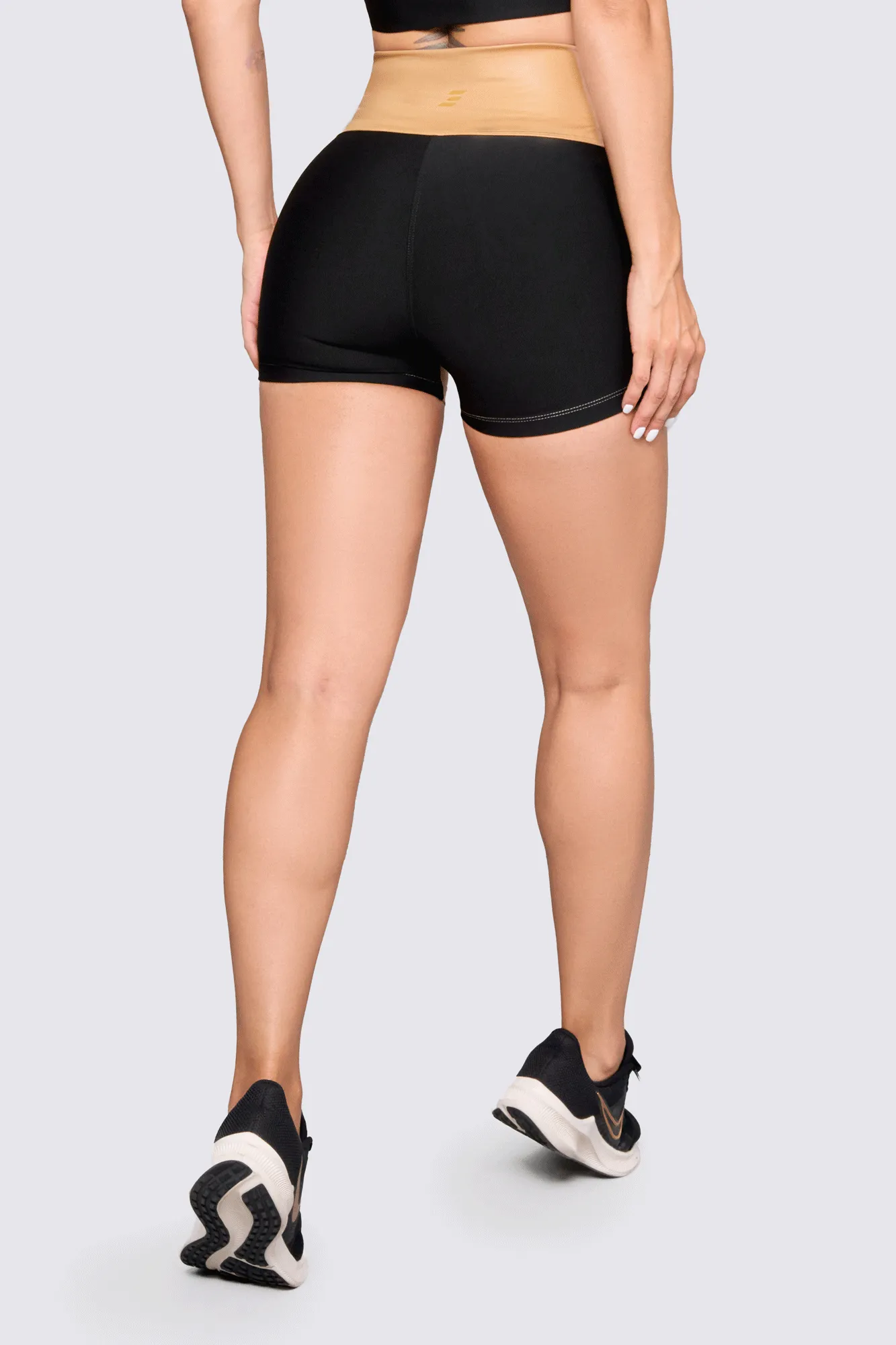 SHORT DEPORTIVO GWF10999UQ-6 DFO