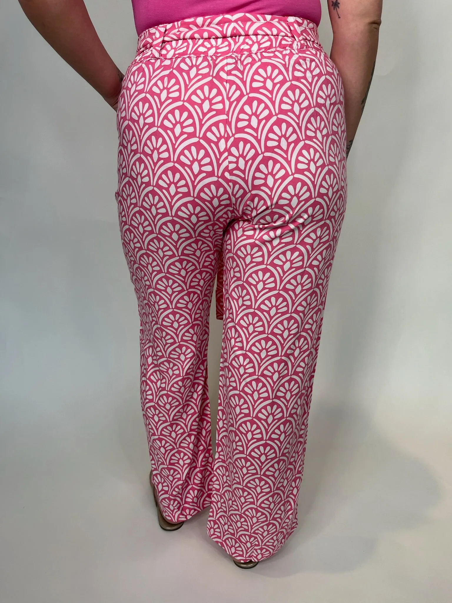 Skemo Art Deco Pants Pink