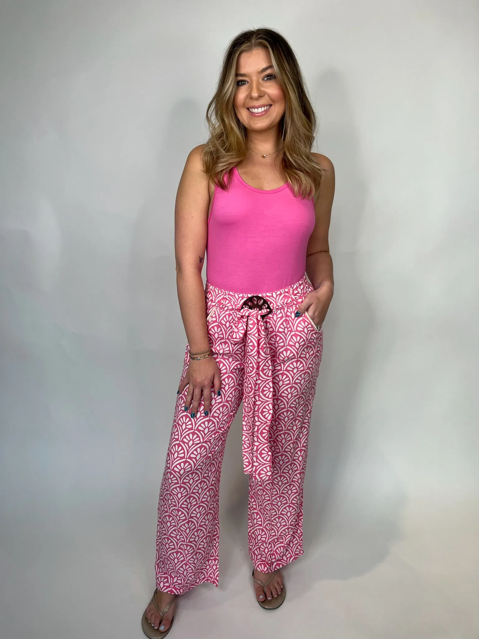 Skemo Art Deco Pants Pink