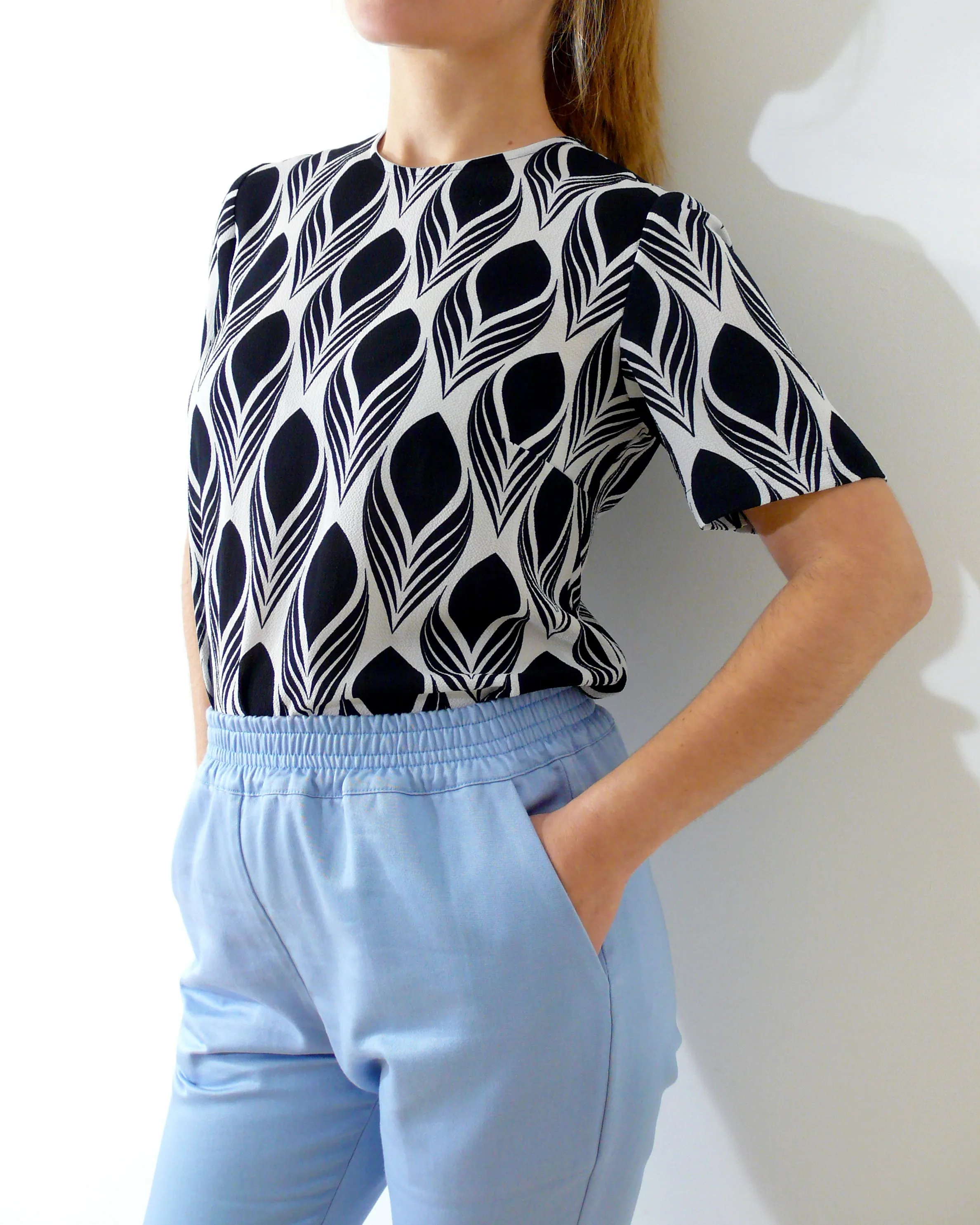 Tapered Trousers Sewing Pattern N.39