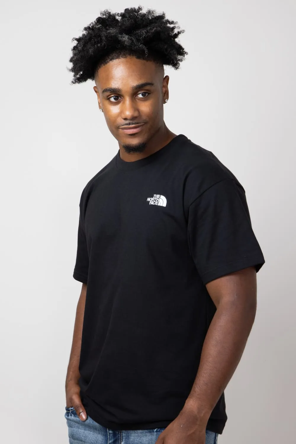 The North Face Box Fit T-Shirt for Men in Black | NF0A84GD-KY4-BLK
