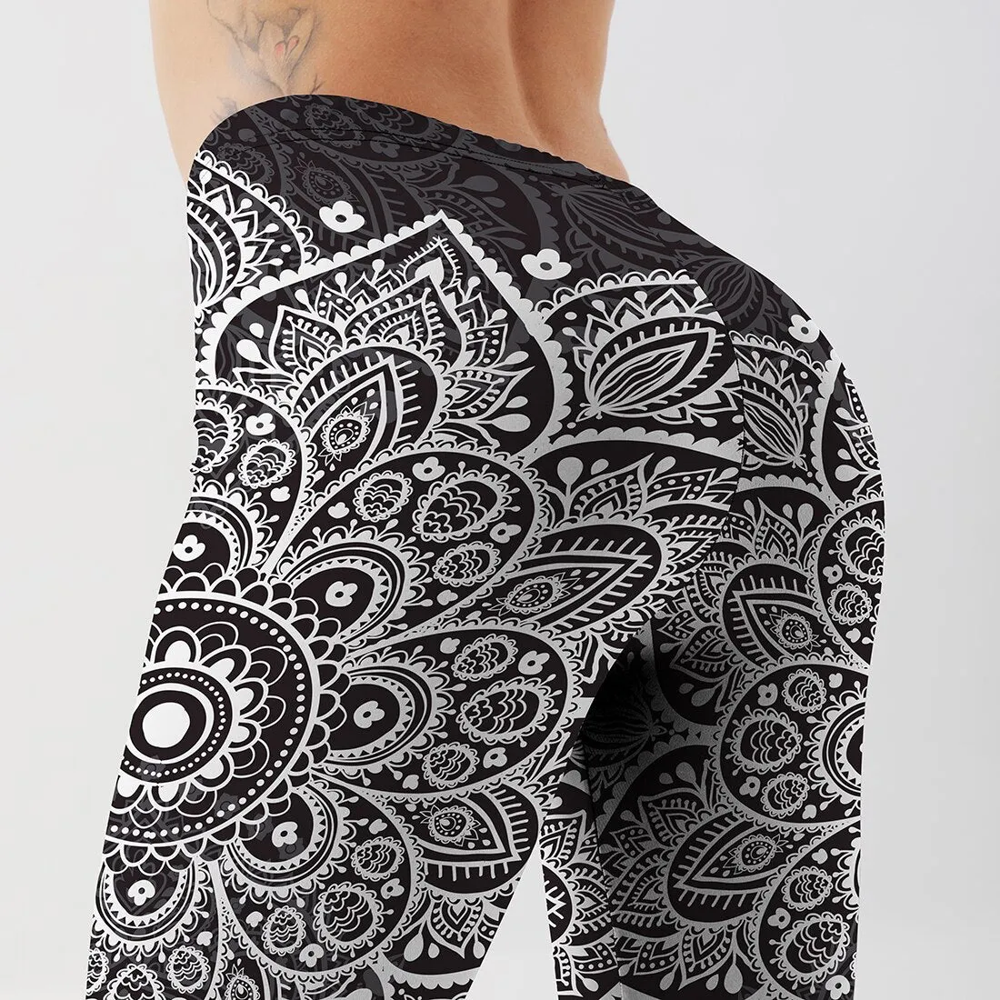 Women's Leggings White & Black Mandala Floral Printed Leggings