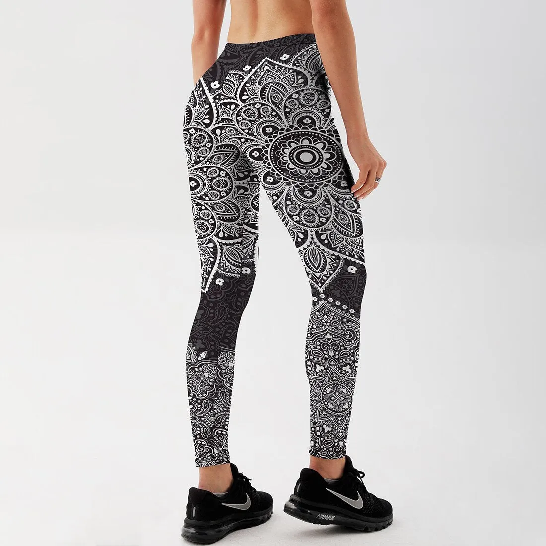 Women's Leggings White & Black Mandala Floral Printed Leggings