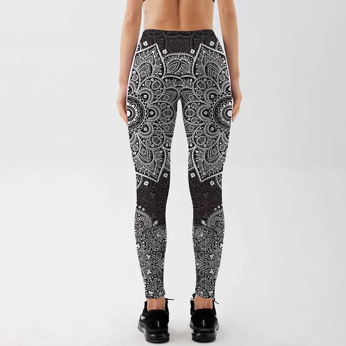 Women's Leggings White & Black Mandala Floral Printed Leggings