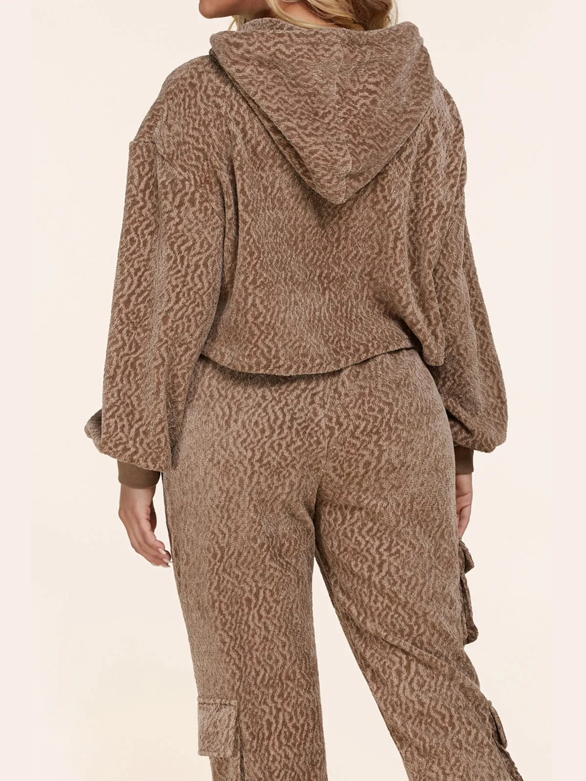 WOMEN'S LONG SLEEVE HOODIE & CARGO PANTS CHAIN DETAILED SET