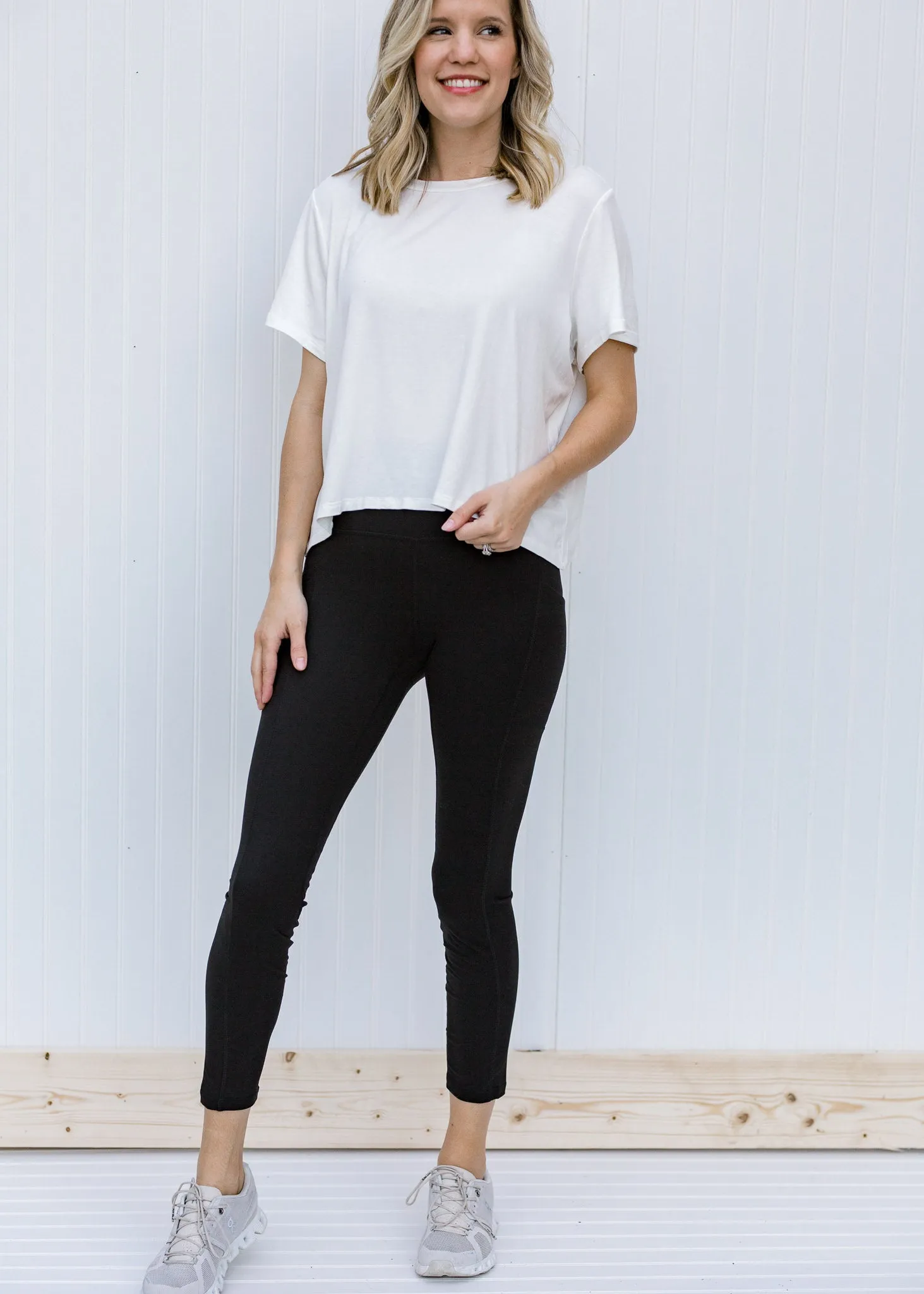 X Athleisure Black Yoga Pants w Side Pocket